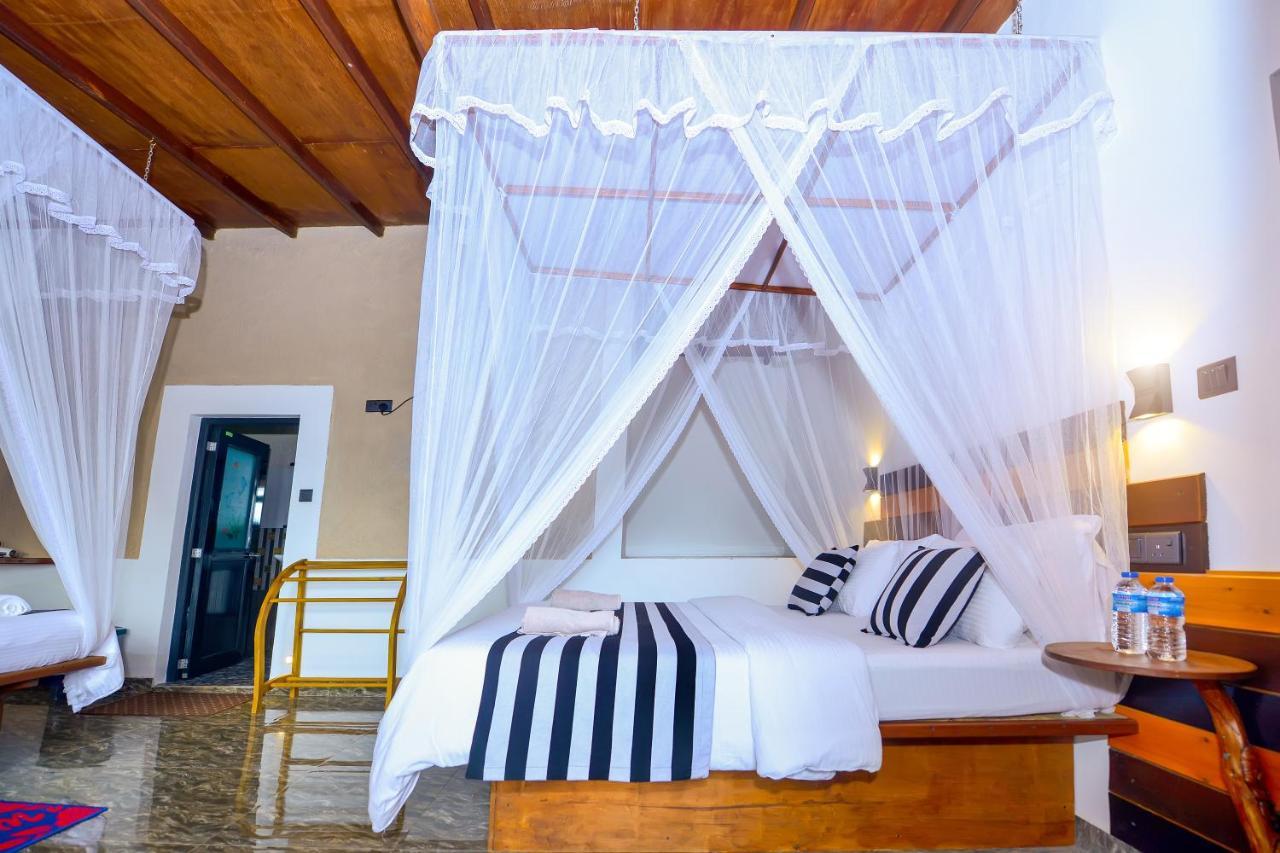 Bed and Breakfast Royal Mount Ella Zewnętrze zdjęcie